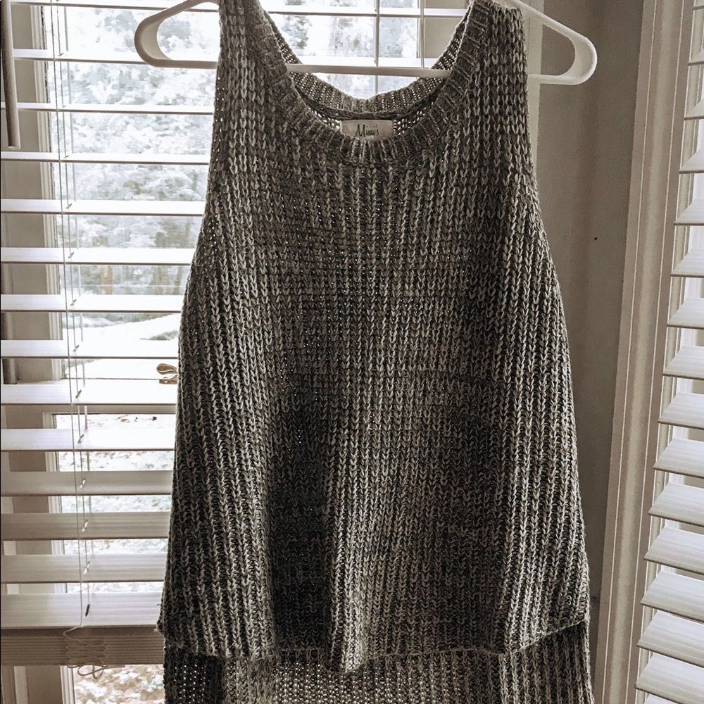 Sleeveless sweater
